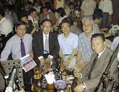 �I�[���h�t�@���̕��X